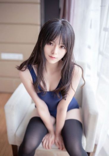 大胸女邻居