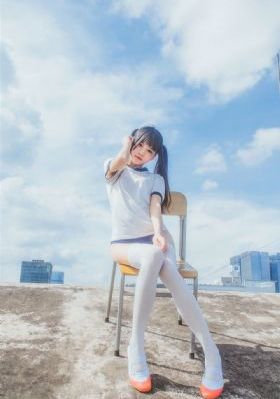 高h禁伦亲女骨科gl